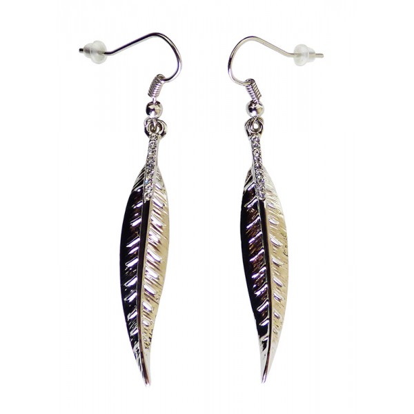 Boucles d'oreilles fines et légères, plumes argentées