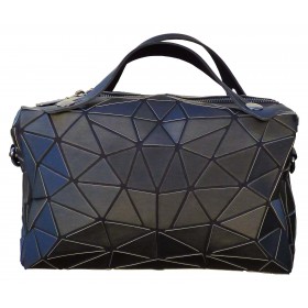 Sac cubic à bandoulière motif diamant noir