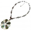 Collier en hématite, nacre et abalone en fleur