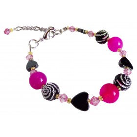 Bracelet demoiselle agates fushia et perles fantaisies à spirales argentées.