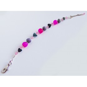 Bracelet demoiselle agates fushia et perles fantaisies à spirales argentées.